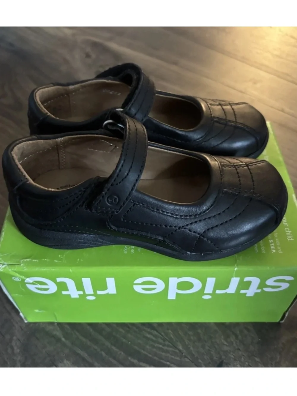 Stride Rite Claire Girls Black Mary Jane Hook-and-Loop Dress Shoes New Size 9